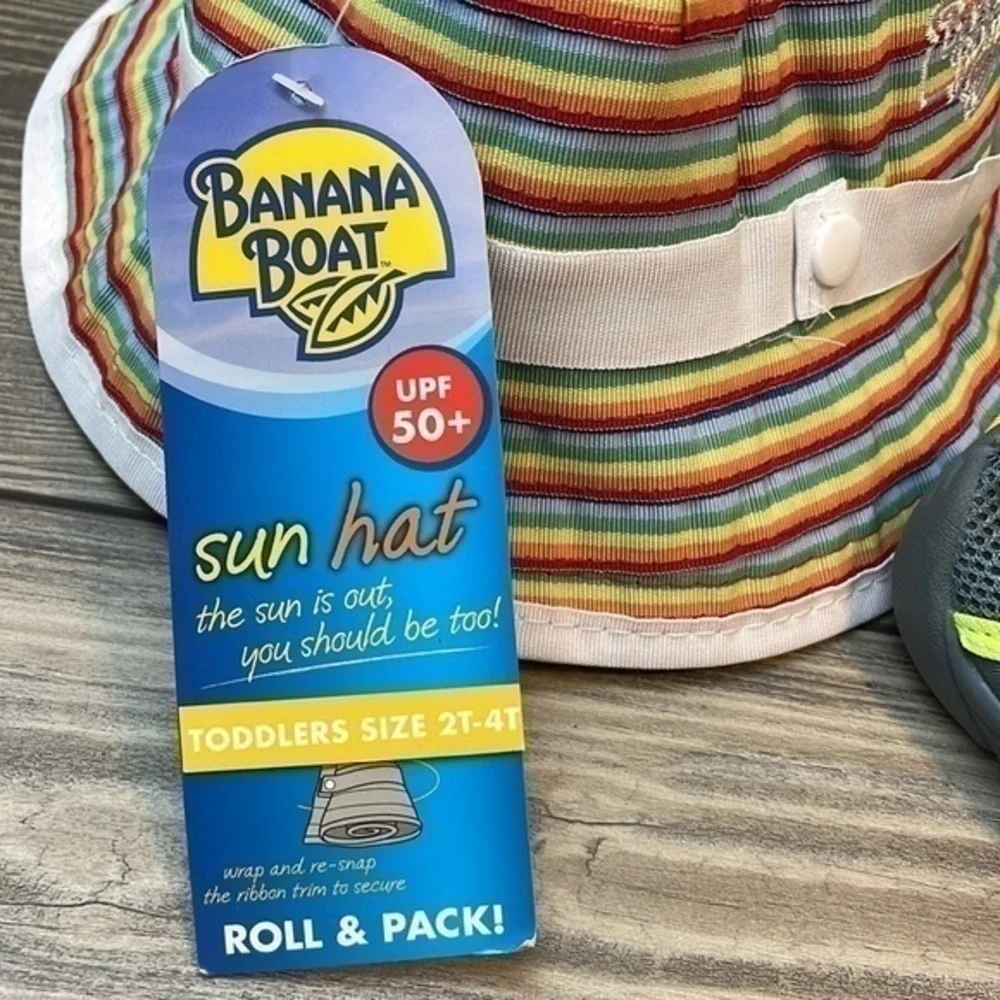 BANANA BOAT Toddler Sun Hat and Carter’s Toddler Water Shoes | size 9